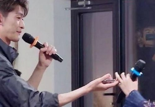 明星八卦背后的真相：七哥娱乐揭秘娱乐圈的人物动向