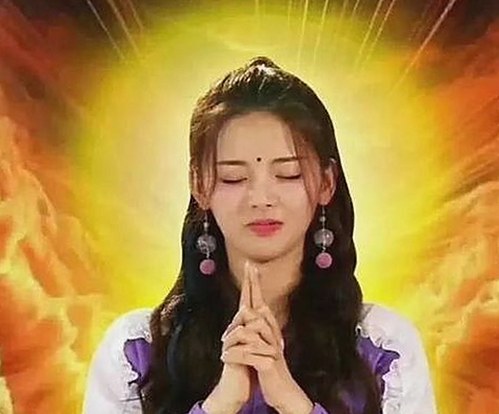 娱乐吃瓜酱奋发上进,掀起娱乐圈新风潮